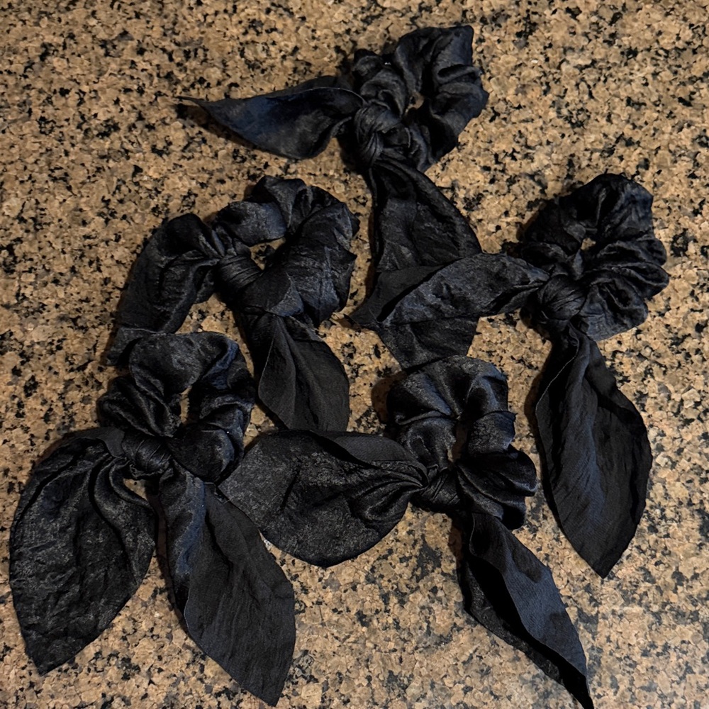 Elegant Black Hair Scrunchies Set